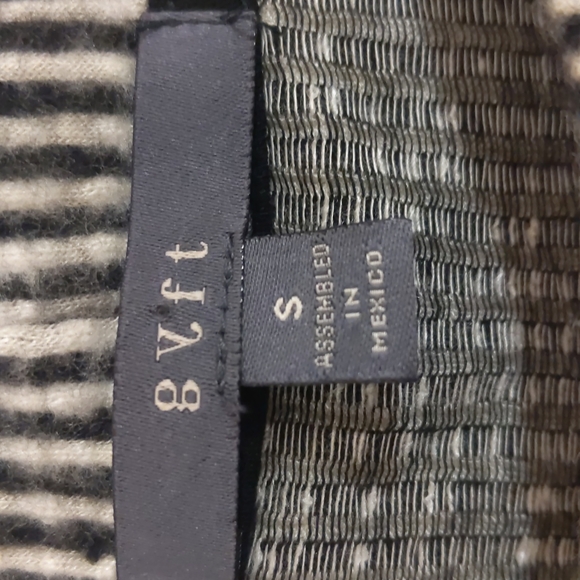 Stripe top - Picture 3 of 8